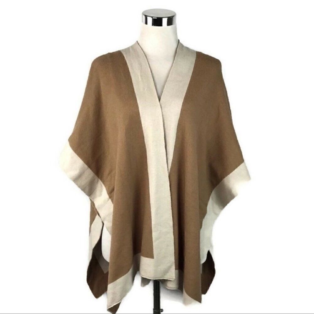 NWT Charter Club Poncho Open Front Tan Beige Sweater one size. Minor snatches.